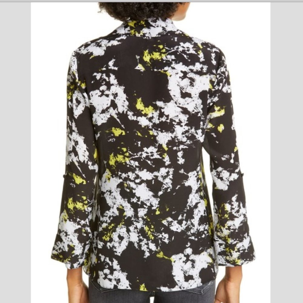 Alice + Olivia | Cal Button-Up Silk Shirt - Picture 4 of 8